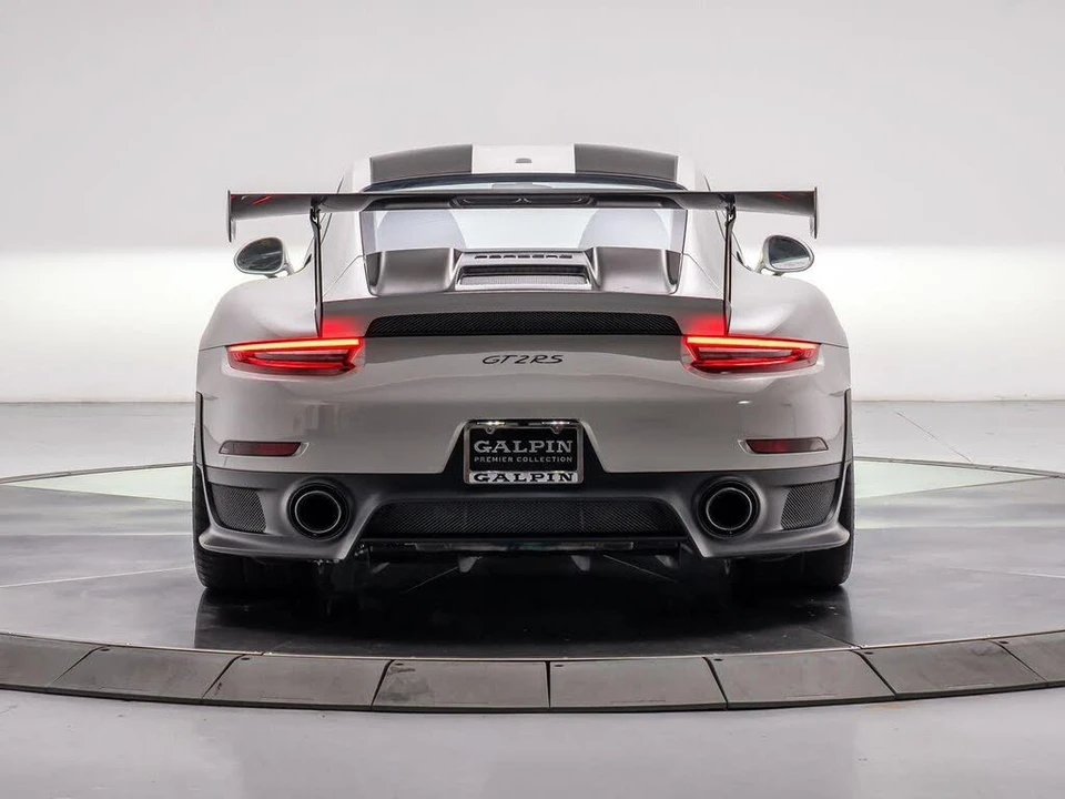 2019 Porsche 991 GT2 RS - Image 4 of 31