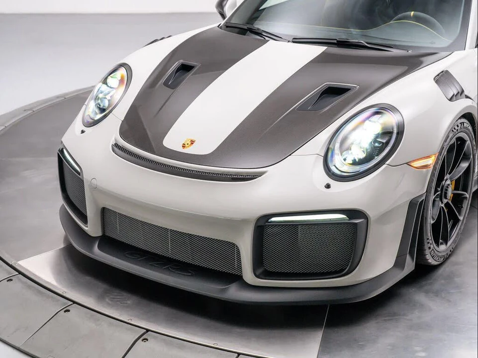 2019 Porsche 991 GT2 RS - Image 9 of 31