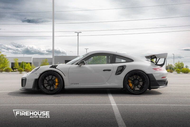 2019 Porsche 991 GT2 RS - Image 2 of 31