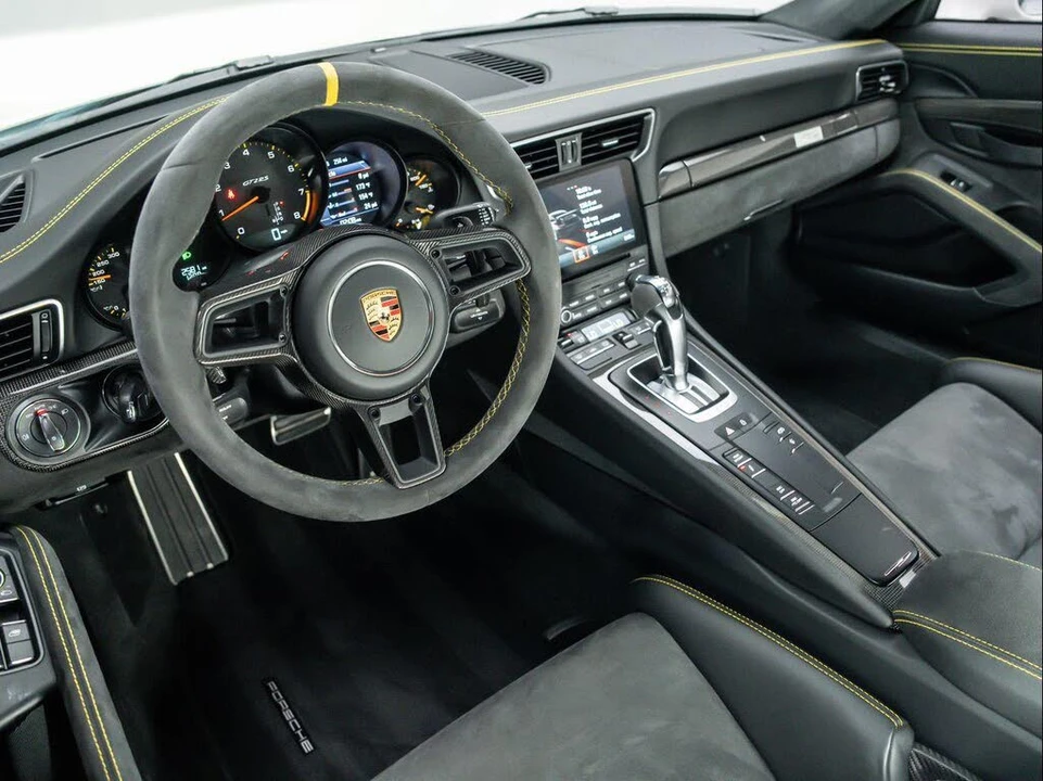 2019 Porsche 991 GT2 RS - Image 19 of 31