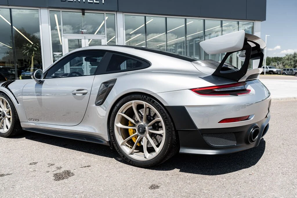 2019 Porsche 991 GT2 RS - Image 9 of 31