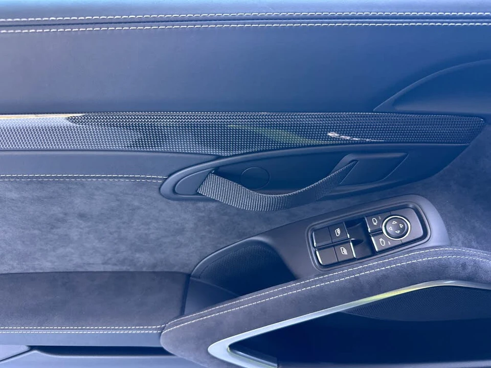 2019 Porsche 991 GT2 RS - Image 12 of 31