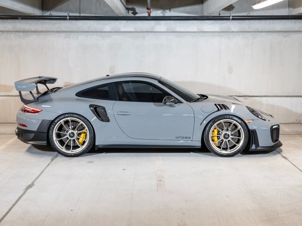 2019 Porsche 991 GT2 RS - Image 9 of 25