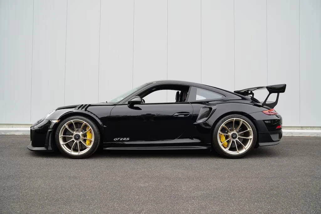 2019 Porsche 991 GT2 RS - Image 6 of 31