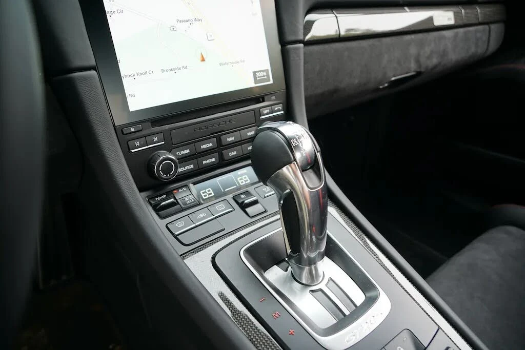 2019 Porsche 991 GT2 RS - Image 17 of 31
