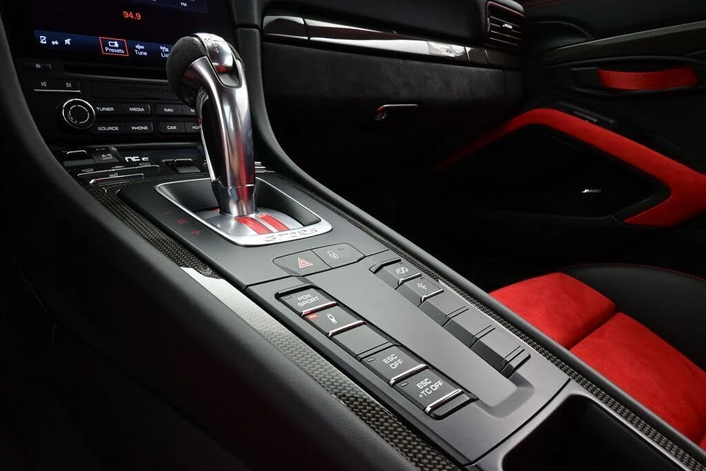 2019 Porsche 991 GT2 RS - Image 13 of 31