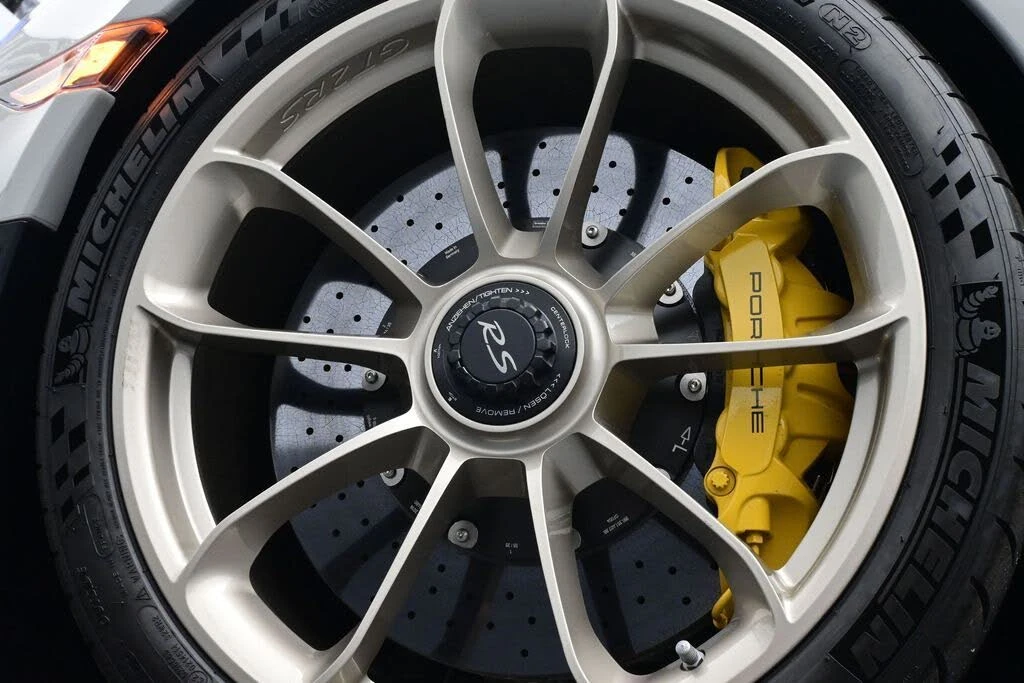 2019 Porsche 991 GT2 RS - Image 7 of 31
