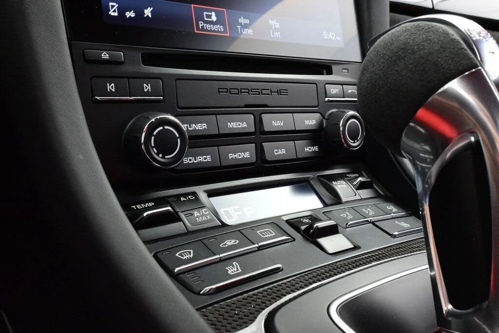 2019 Porsche 991 GT2 RS - Image 12 of 31