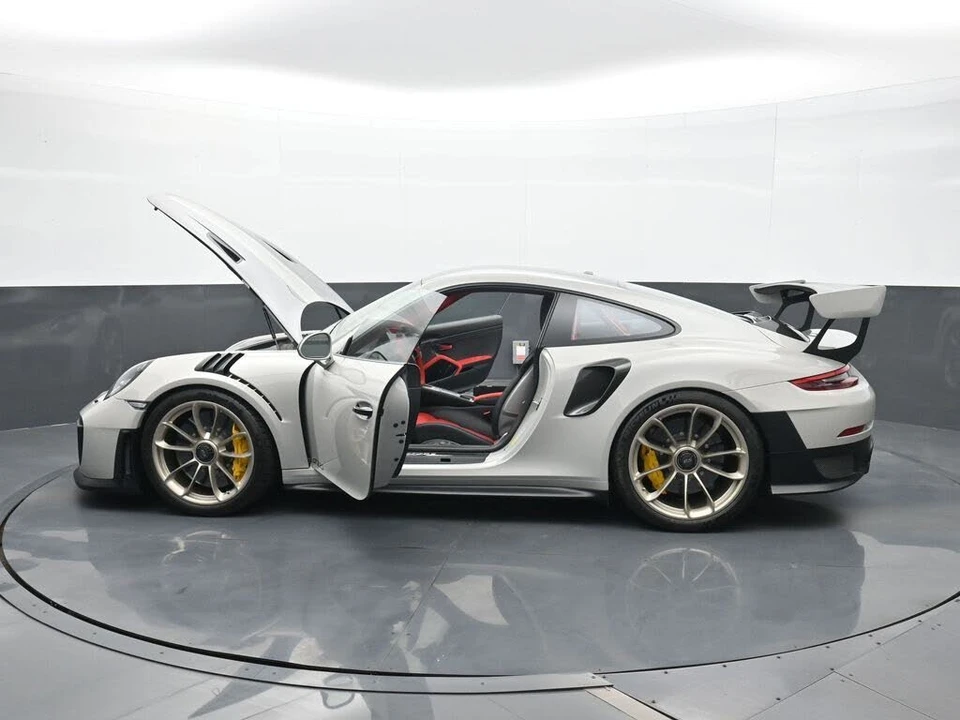 2019 Porsche 991 GT2 RS - Image 30 of 31