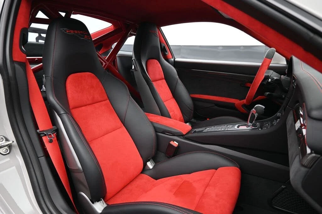 2019 Porsche 991 GT2 RS - Image 17 of 31