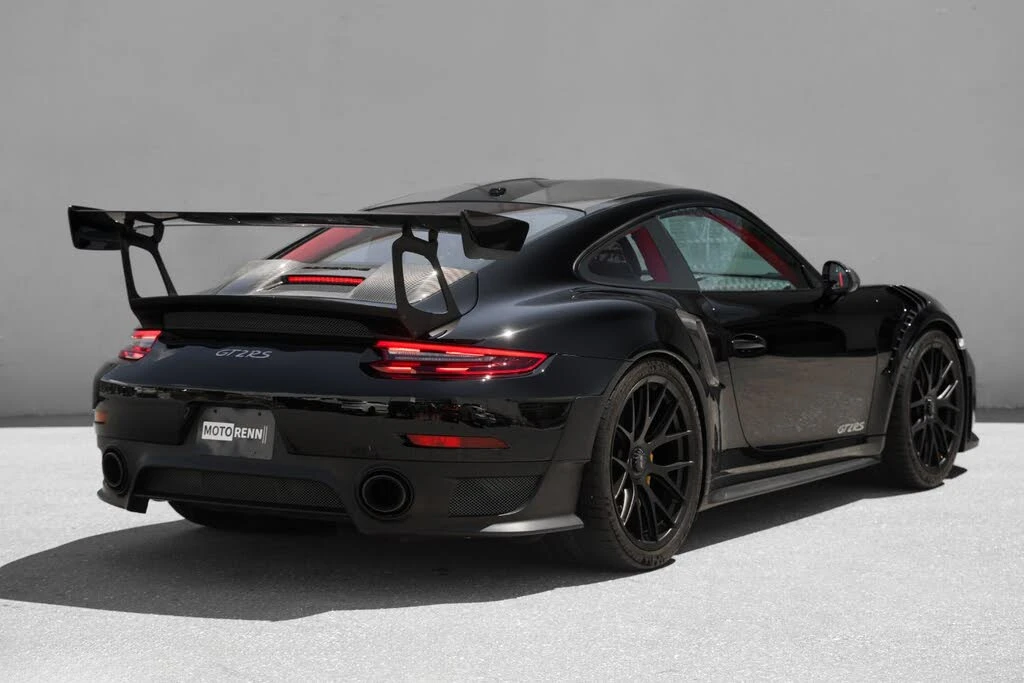 2019 Porsche 991 GT2 RS - Image 4 of 31