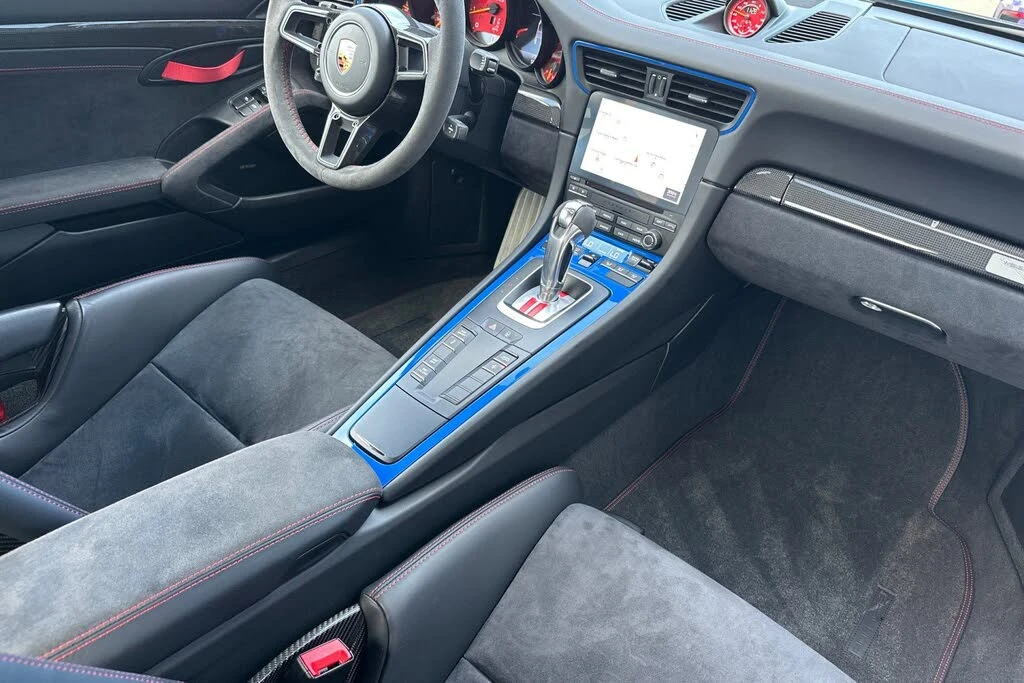 2019 Porsche 991 GT2 RS - Image 16 of 31