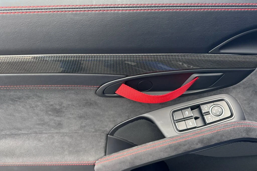 2019 Porsche 991 GT2 RS - Image 12 of 31