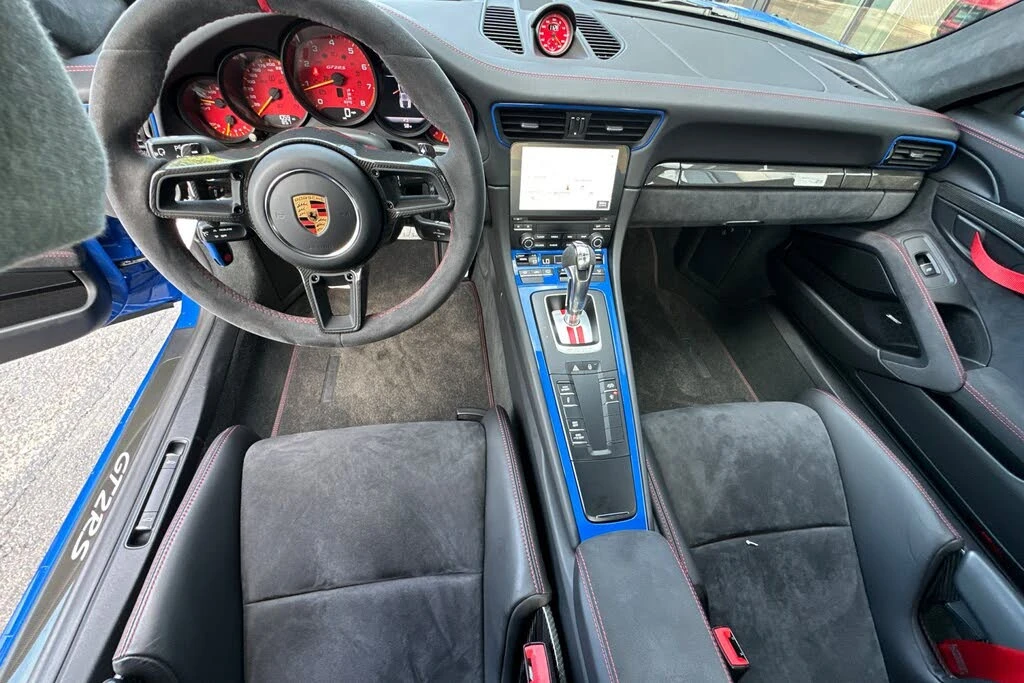 2019 Porsche 991 GT2 RS - Image 6 of 31