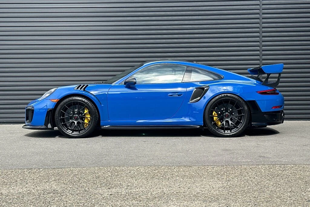 2019 Porsche 991 GT2 RS - Image 2 of 31