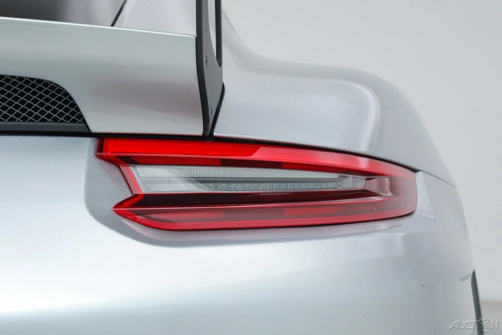 2019 Porsche 991 GT2 RS - Image 17 of 21
