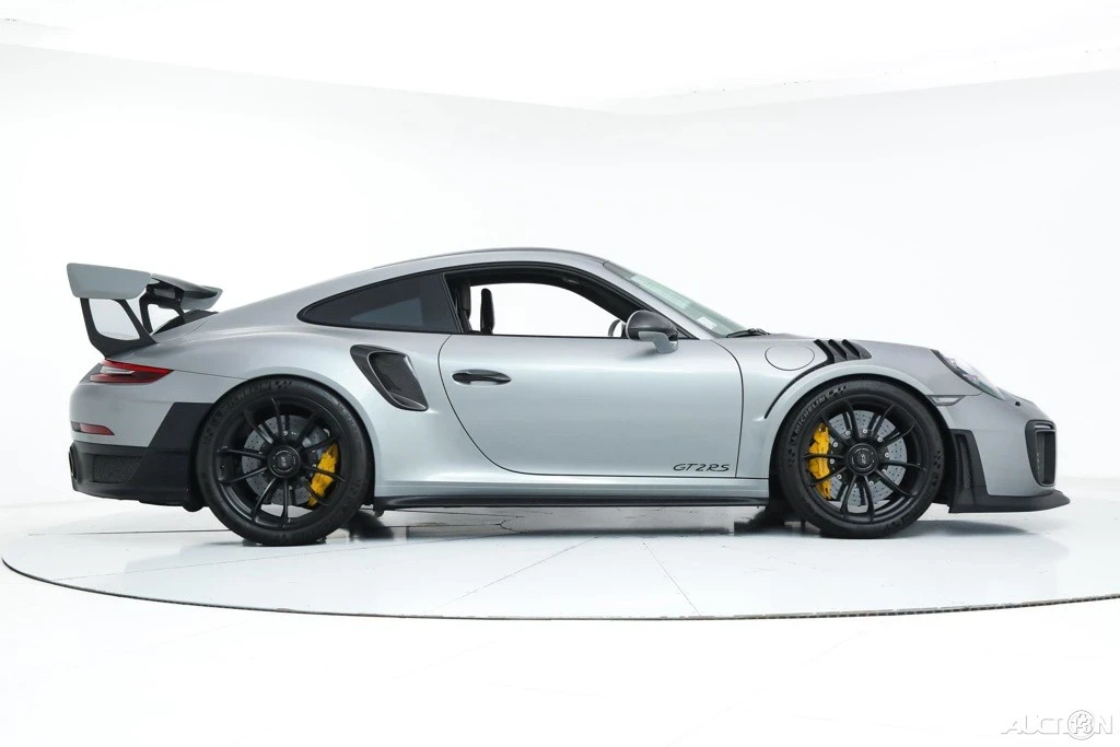 2019 Porsche 991 GT2 RS - Image 7 of 21