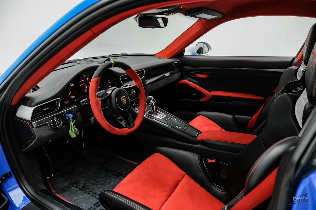 2019 Porsche 991 GT2 RS - Image 2 of 31