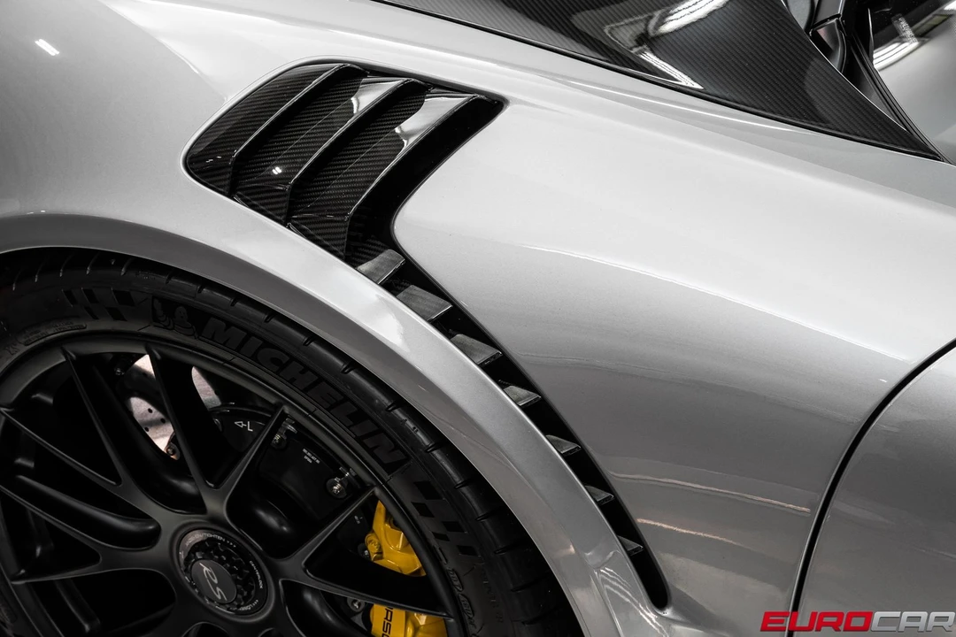 2019 Porsche 991 GT2 RS - Image 18 of 31