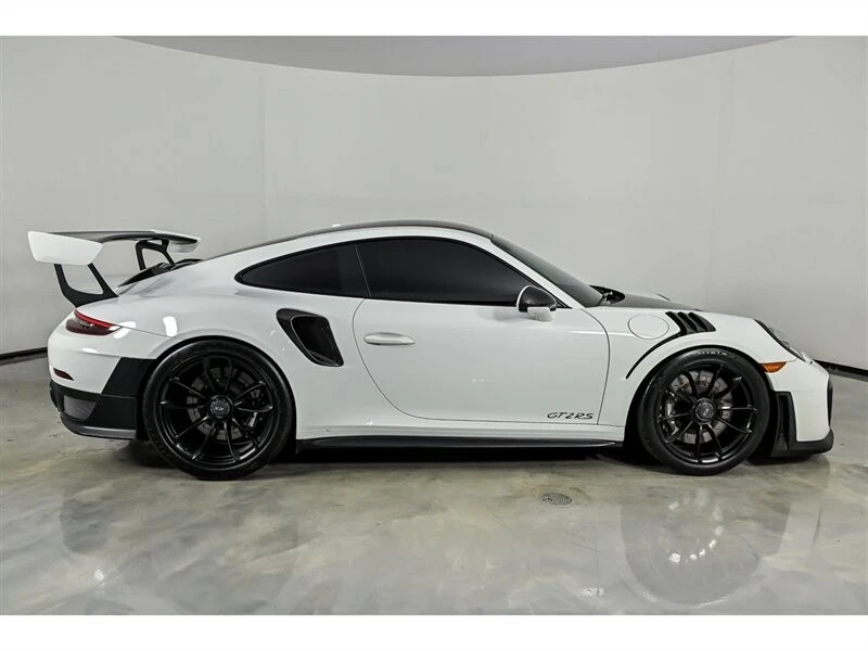 2019 Porsche 991 GT2 RS - Image 10 of 27