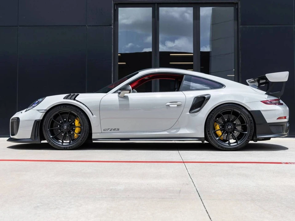 2019 Porsche 991 GT2 RS - Image 2 of 5