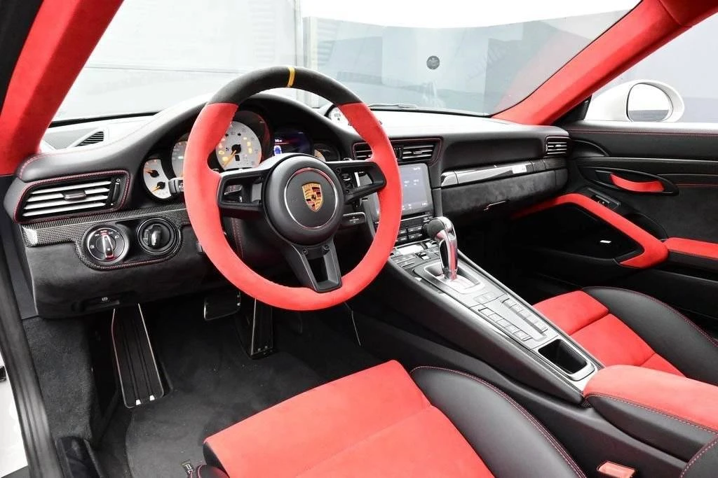 2019 Porsche 991 GT2 RS - Image 4 of 5