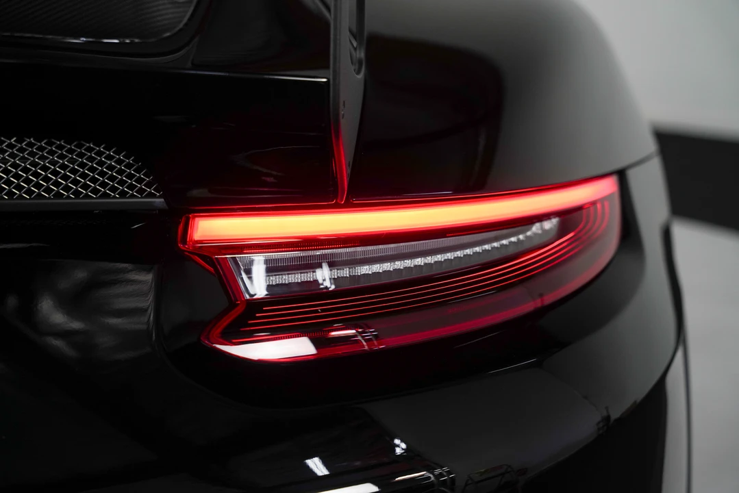 2019 Porsche 991 GT2 RS - Image 24 of 31