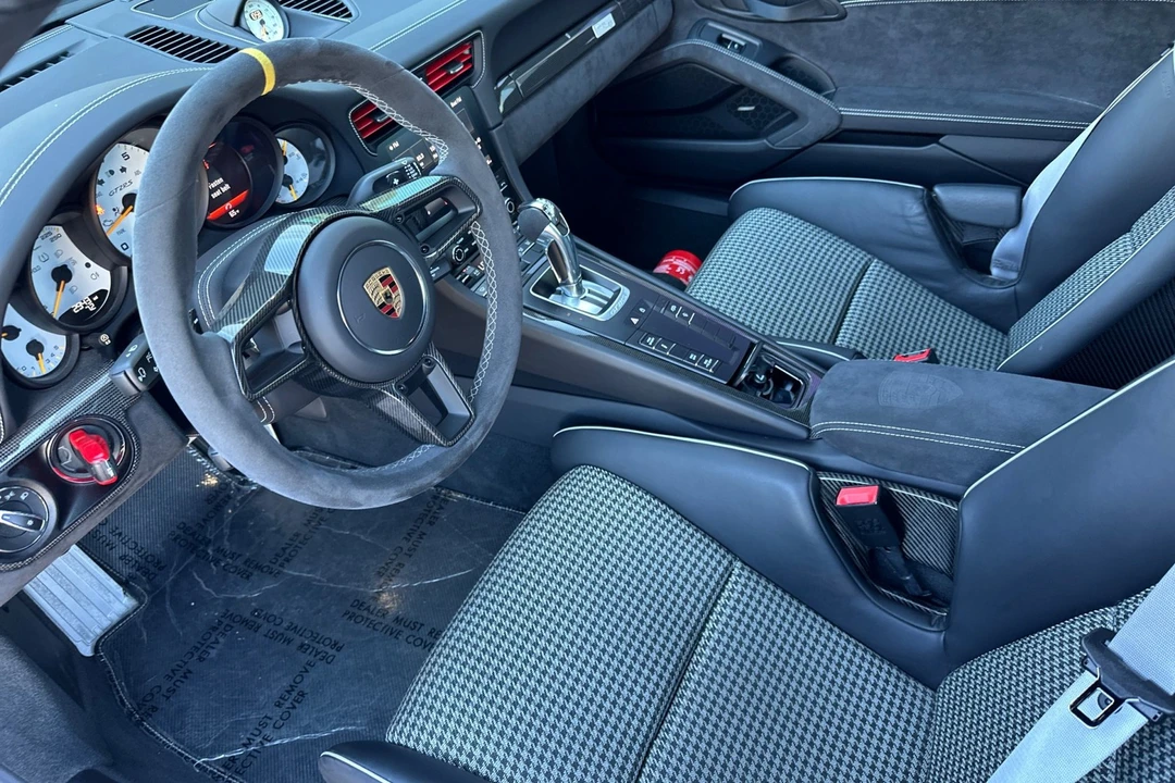 2019 Porsche 991 GT2 RS - Image 4 of 21