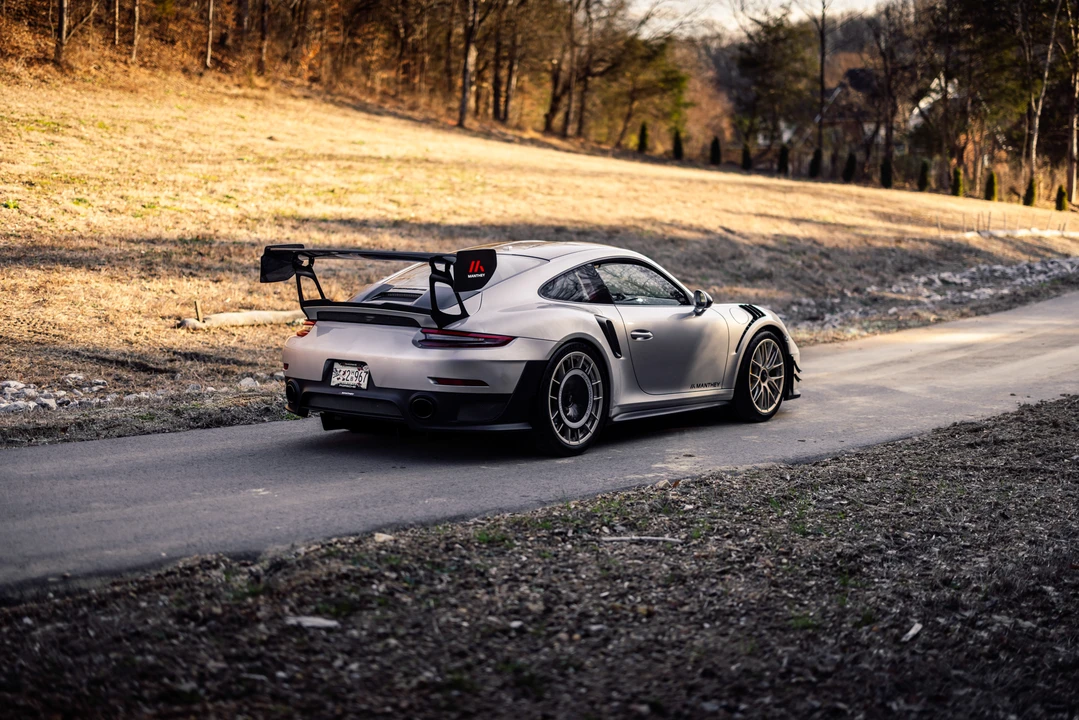 2019 Porsche 991 GT2 RS - Image 19 of 31