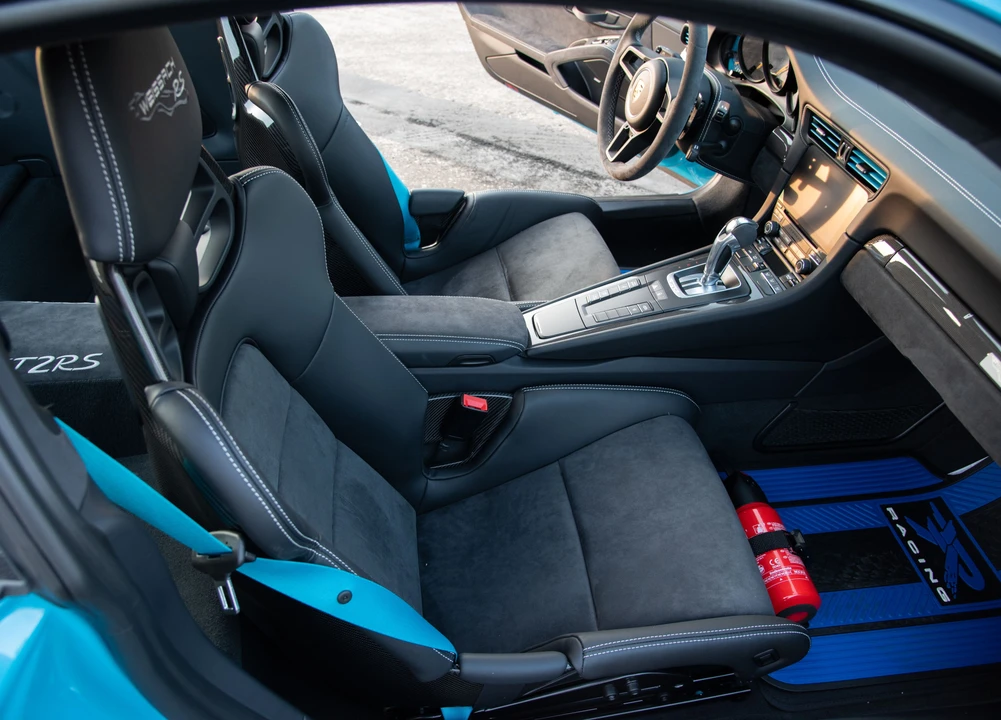 2019 Aston Martin Lagonda - Image 14 of 27