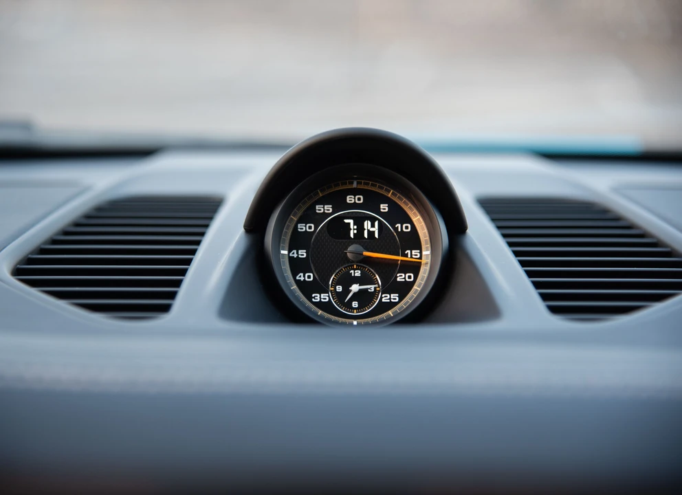 2019 Aston Martin Lagonda - Image 22 of 27