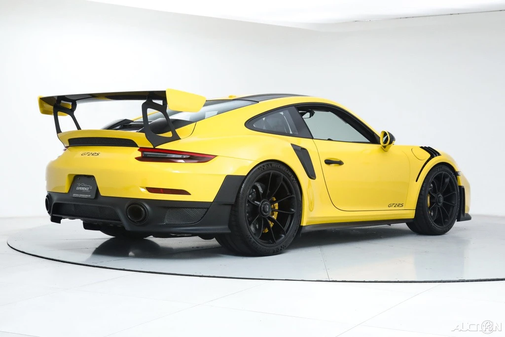 2019 Porsche 991 GT2 RS - Image 5 of 21