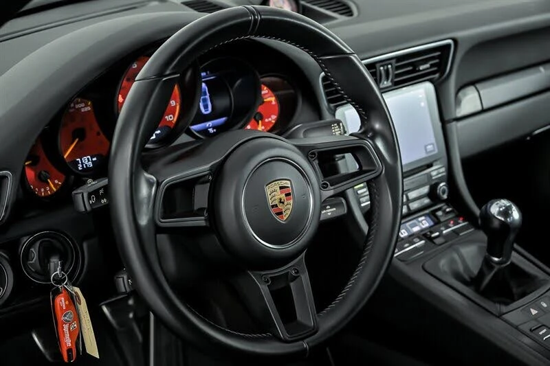 2019 Porsche 991 GT3 - Image 17 of 31
