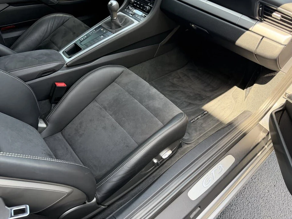 2019 Porsche 991 GT3 - Image 19 of 30