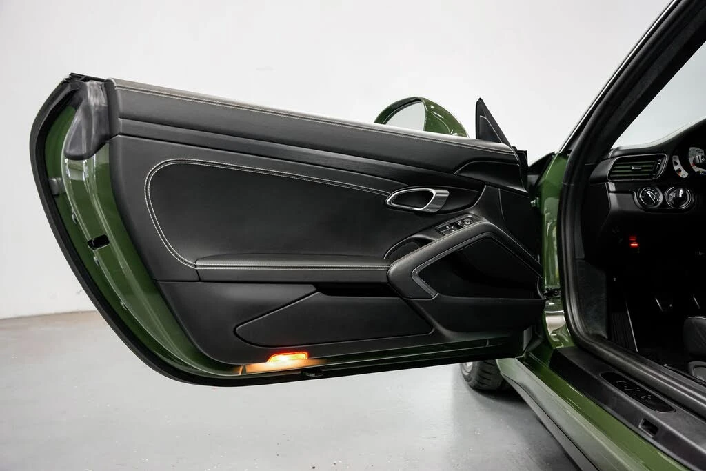 2019 Porsche 991 GT3 - Image 24 of 31