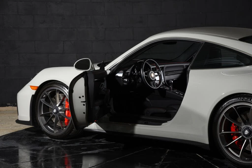 2019 Porsche 991 GT3 - Image 25 of 31