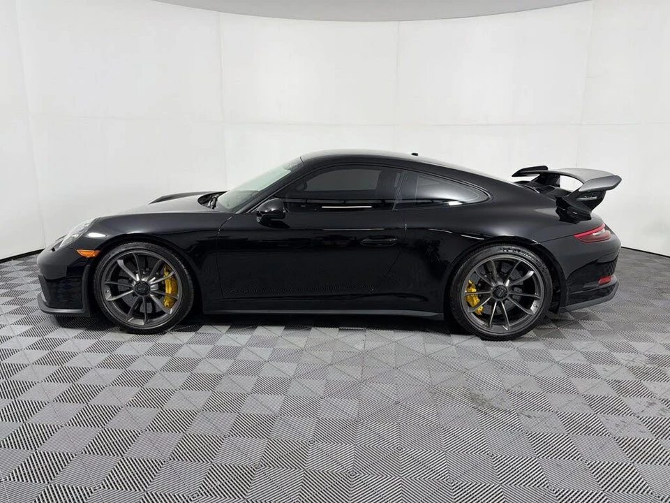 2019 Porsche 991 GT3 - Image 2 of 30