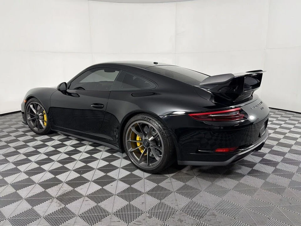 2019 Porsche 991 GT3 - Image 3 of 30