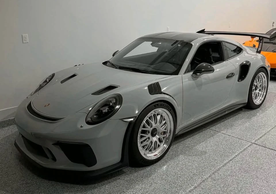 2019 Porsche 991 GT3 RS - Image 4 of 17