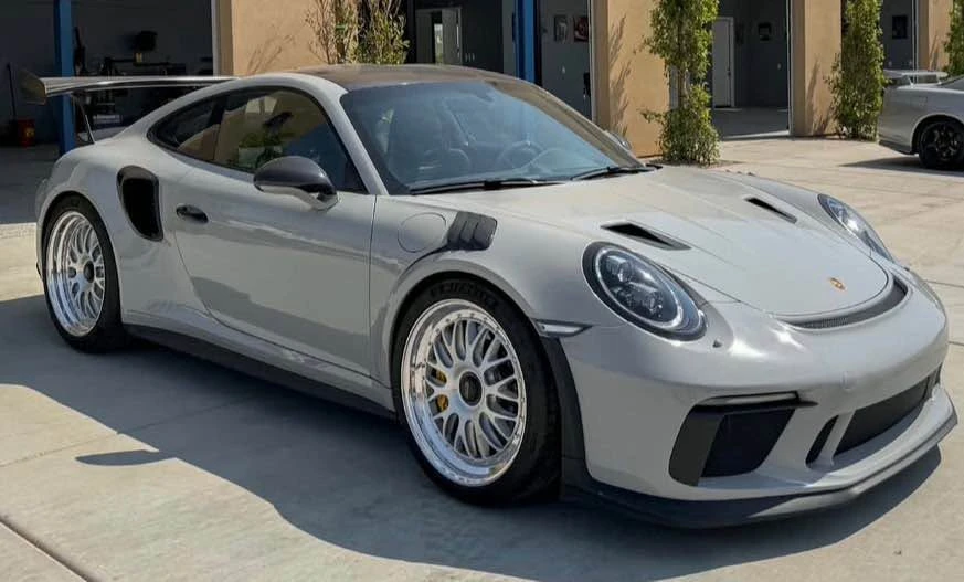 2019 Porsche 991 GT3 RS - Image 2 of 17