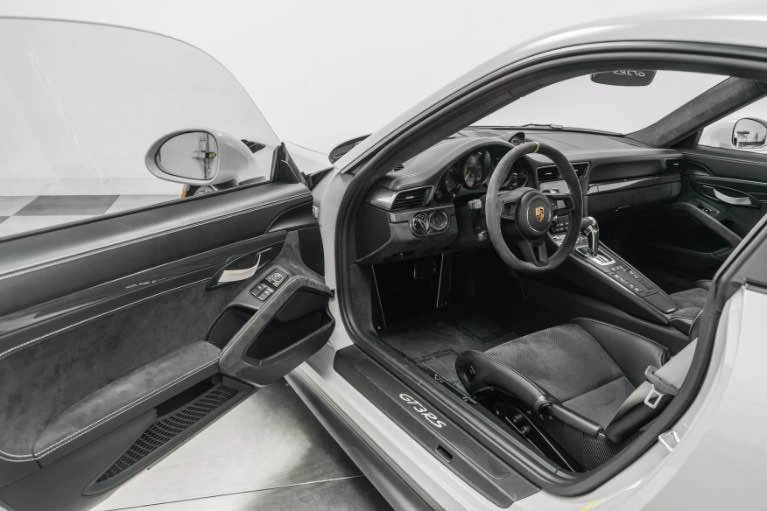 2019 Porsche 991 GT3 RS - Image 2 of 3