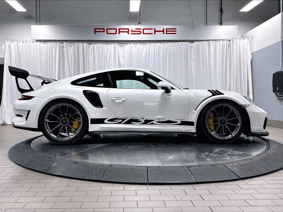 2019 Porsche 991 GT3 RS - Image 9 of 31