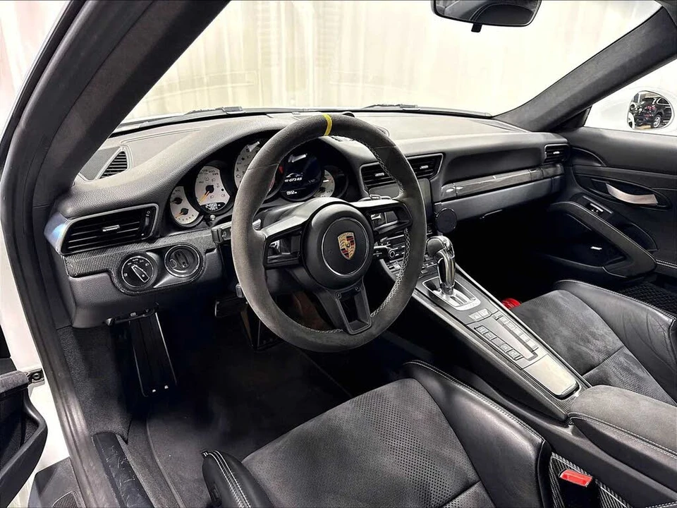 2019 Porsche 991 GT3 RS - Image 5 of 31