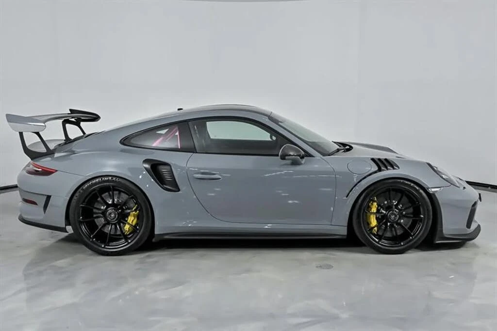2019 Porsche 991 GT3 RS - Image 2 of 31