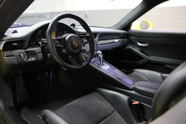 2019 Porsche 991 GT3 RS - Image 9 of 31