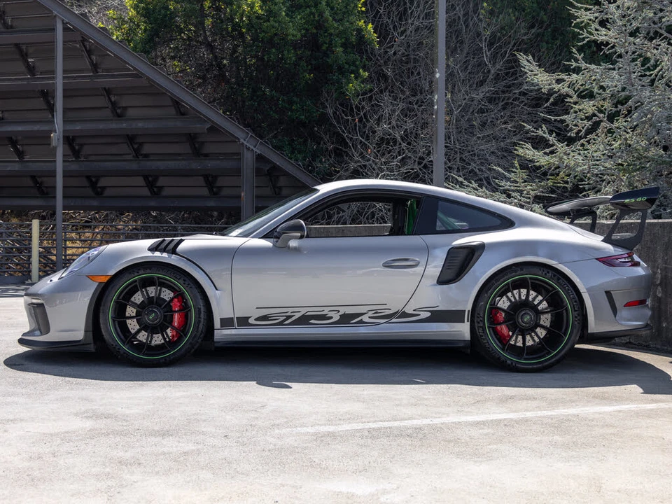2019 Porsche 991 GT3 RS - Image 2 of 31