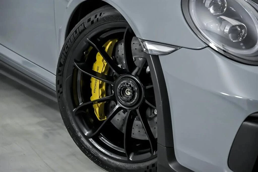 2019 Porsche 991 GT3 RS - Image 12 of 31