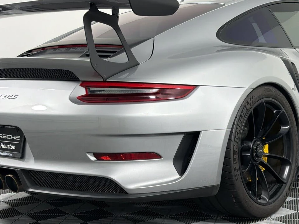 2019 Porsche 991 GT3 RS - Image 22 of 28