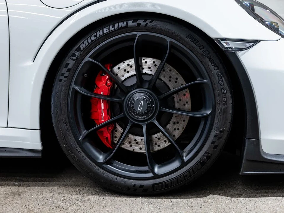 2019 Porsche 991 GT3 RS - Image 17 of 31
