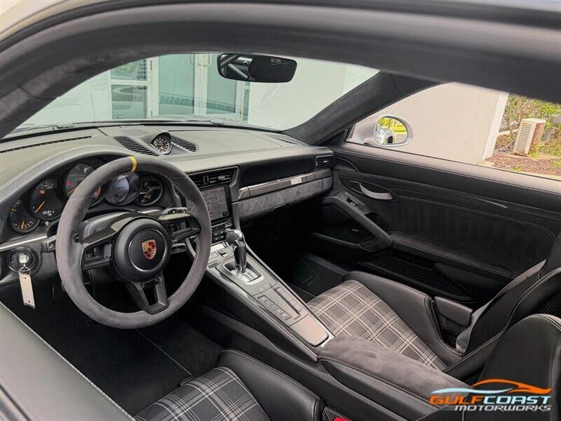 2019 Porsche 991 GT3 RS - Image 2 of 31